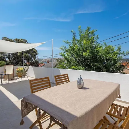 Hébergement de vacances Fjaka Rab Barbat na Rabu
